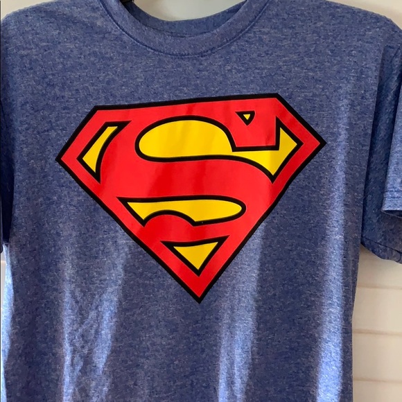 Superman t shirt - Picture 2 of 3